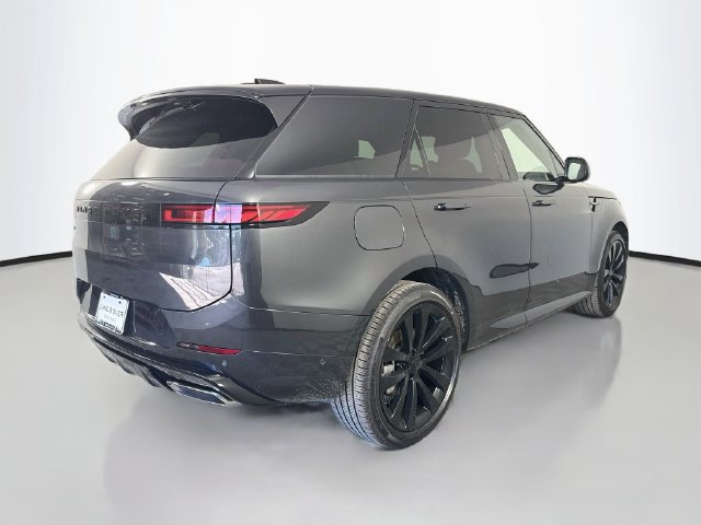 New 2027 Land Rover Range Rover Sport Dynamic SE AWD/4WD image 5