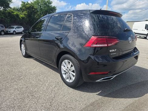 Used 2018 Volkswagen Golf S FWD image 5