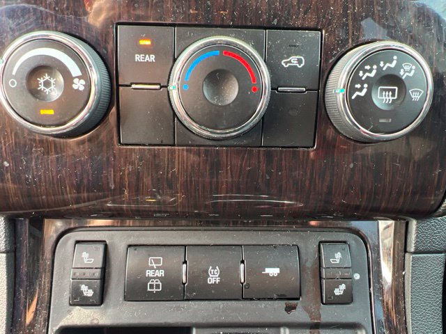 Used 2016 Chevrolet Traverse LT w/ Style and Technology Package FWD image 21