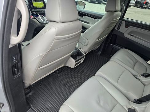 Used 2018 Honda Odyssey Elite image 30