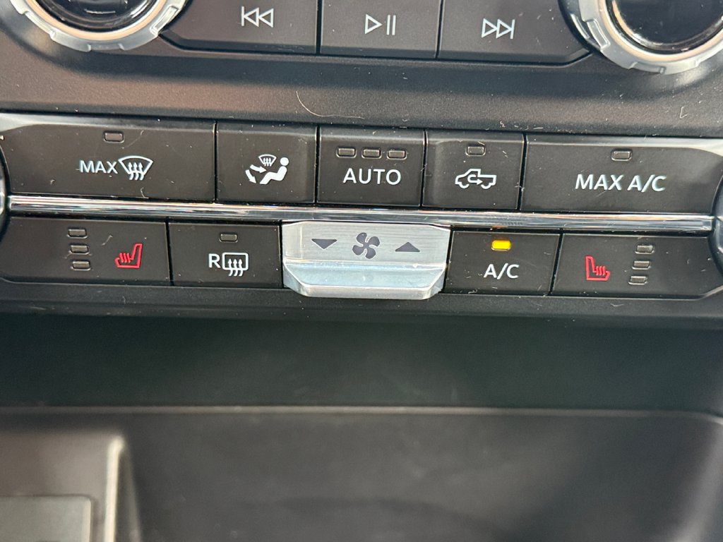 Used 2023 Ford F150 XLT w/ Equipment Group 302A High AWD/4WD image 30