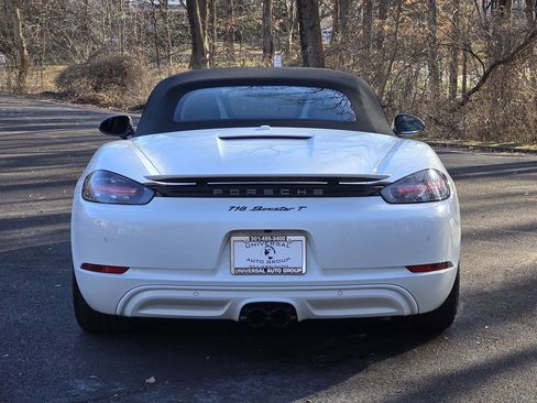 Used 2023 Porsche 718 Boxster image 11