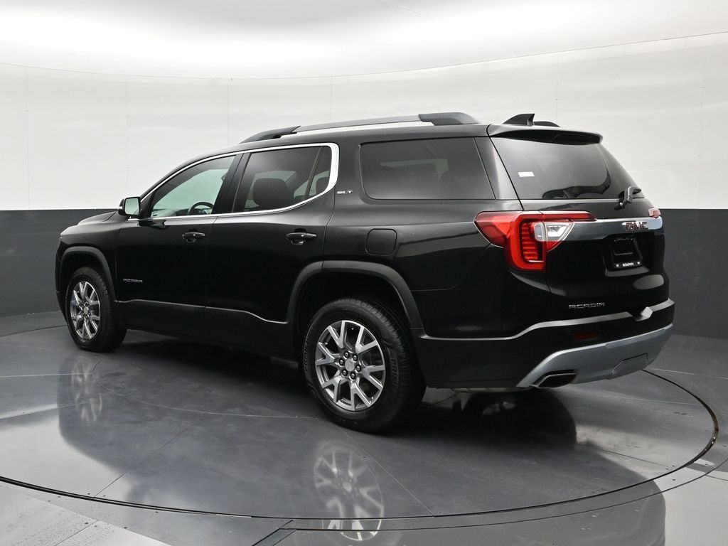 Used 2022 GMC Acadia SLT w/ Preferred Package FWD image 3