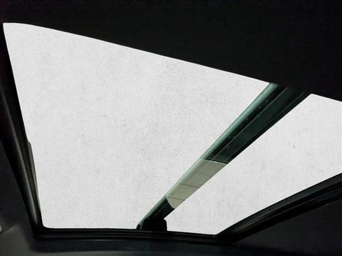 Used 2021 Audi Q5 e Premium Plus w/ Premium Plus Package image 16