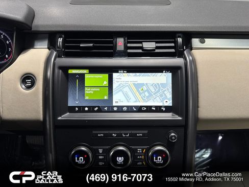 Used 2020 Land Rover Discovery Landmark AWD/4WD image 27