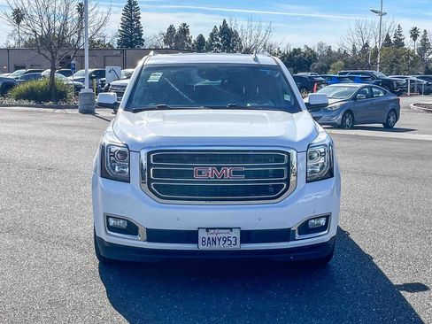 Used 2023 GMC Acadia AT4 image 6