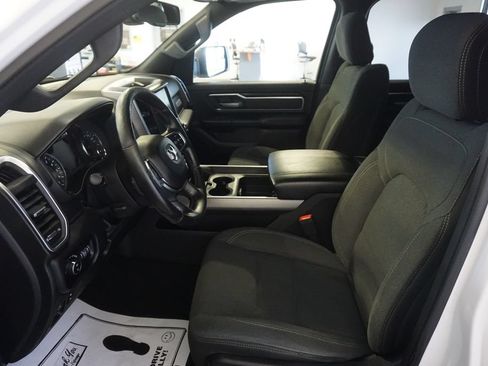 Used 2019 RAM 1500 Big Horn AWD/4WD image 18