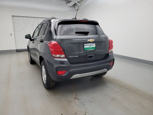 Used 2017 Chevrolet Trax LT AWD/4WD image 6