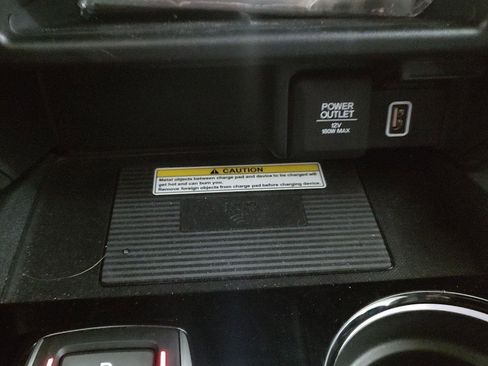 Used 2023 Honda Passport Elite image 14