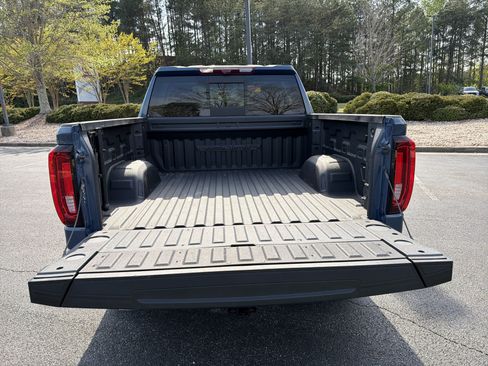 Used 2024 GMC Sierra 1500 Denali w/ Denali Reserve Package image 17
