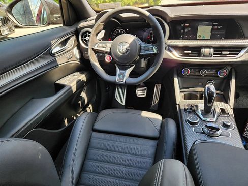 New 2024 Alfa Romeo Stelvio Quadrifoglio image 14