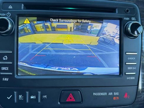 Used 2015 Buick Enclave Leather image 16