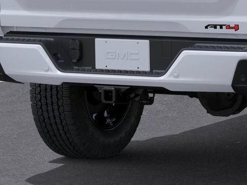 New 2026 GMC Canyon AT4 w/ Nightfall Edition AWD/4WD image 14