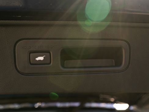 Certified 2024 Honda Pilot Touring image 46