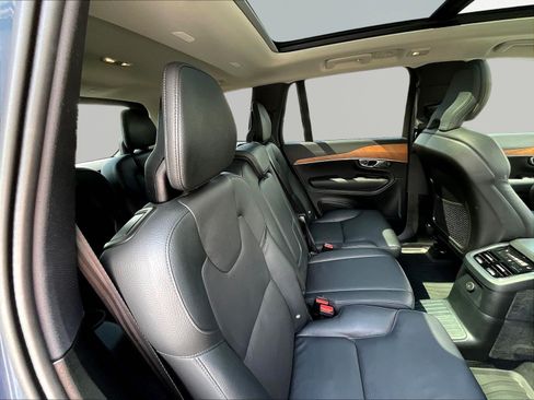 Used 2025 Volvo XC90 T8 Core w/ Protection Package Premier AWD/4WD image 25