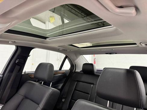 Used 2014 Mercedes-Benz E 350 4MATIC Sedan image 13