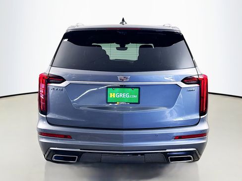 Used 2021 Cadillac XT6 Premium Luxury image 8