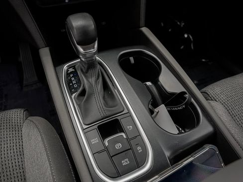 Used 2019 Hyundai Santa Fe SEL FWD image 31