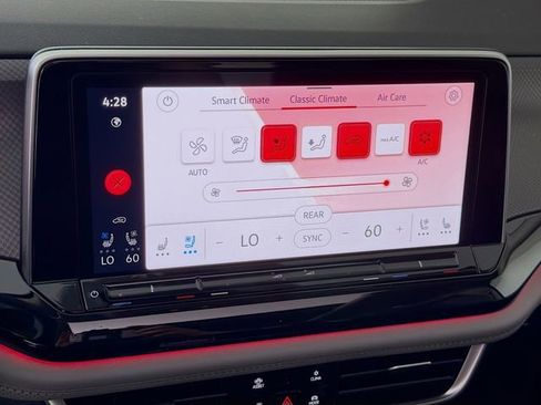 New 2026 Volkswagen Atlas Peak Edition AWD/4WD image 17