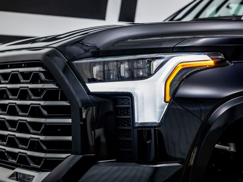 Used 2022 Toyota Tundra Capstone image 14