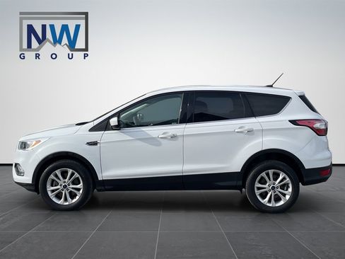 Used 2017 Ford Escape SE w/ SE Cold Weather Package image 20