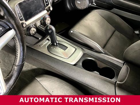 Used 2014 Chevrolet Camaro LT RWD image 16