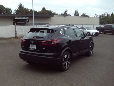 Used 2020 Nissan Rogue Sport SL AWD/4WD image 5