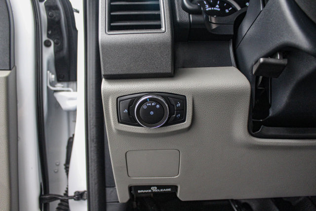 Used 2022 Ford F350 XL w/ Power Equipment Group AWD/4WD image 19
