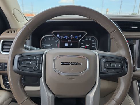 Used 2021 GMC Yukon XL Denali AWD/4WD image 20