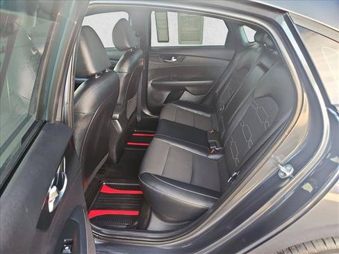 Used 2023 Kia Forte GT-Line w/ GT-Line Technology Package FWD image 18