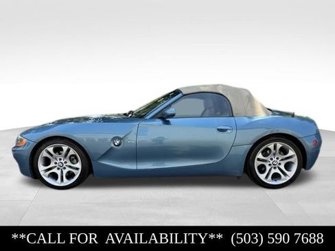 Used 2004 BMW Z4 3.0i RWD image 2
