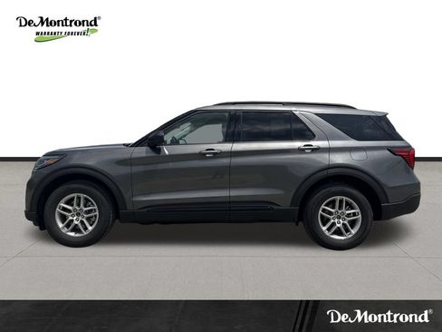 New 2026 Ford Explorer Active RWD image 8