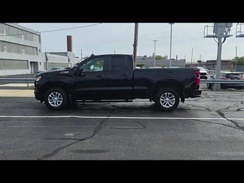 Used 2022 Chevrolet Silverado 1500 RST image 16