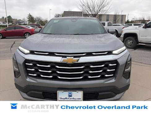 New 2026 Chevrolet Equinox LT AWD/4WD image 3