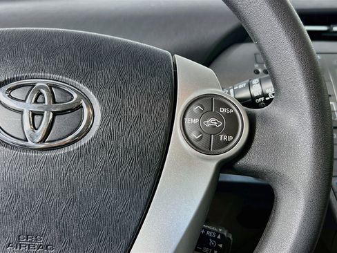 Used 2015 Toyota Prius Two FWD image 19