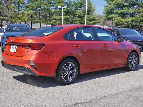 Used 2022 Kia Forte LXS image 8