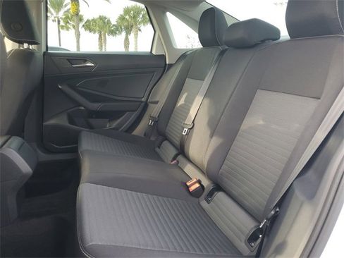 Used 2024 Volkswagen Jetta S image 11