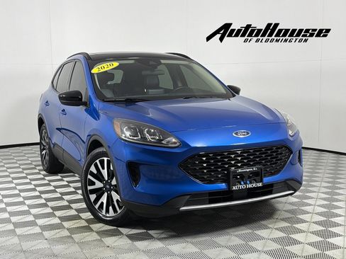 Used 2020 Ford Escape SE Sport FWD image 1