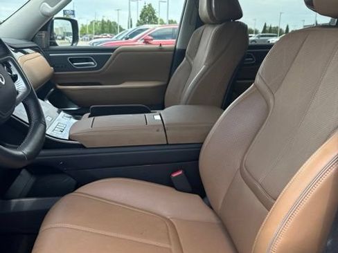 Used 2025 INFINITI QX80 Sensory w/ Exterior Package AWD/4WD image 10