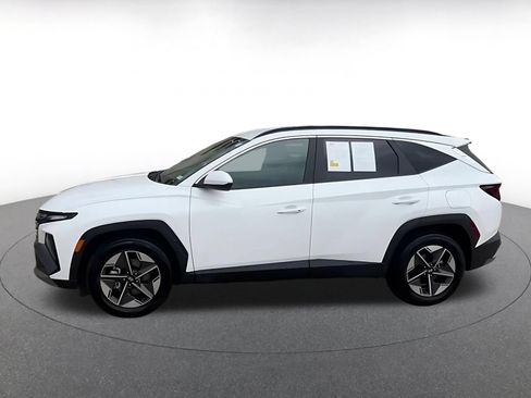 Used 2026 Hyundai Tucson SEL Plus AWD/4WD image 8