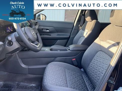 New 2026 Nissan Kicks SV w/ SV Premium Package image 15