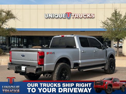 Used 2024 Ford F350 Lariat image 5