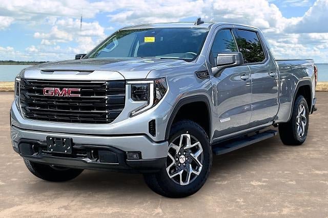 Used 2025 GMC Sierra 1500 Elevation AWD/4WD image 3