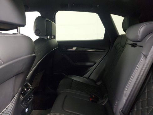 Used 2018 Audi SQ5 Prestige w/ Prestige Package AWD/4WD image 11