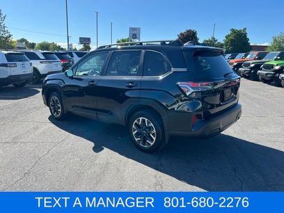 Used 2025 Subaru Forester Premium w/ Convenience Package #2