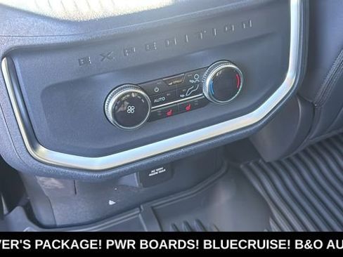New 2026 Ford Expedition Max Platinum AWD/4WD image 8