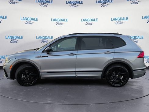 Used 2024 Volkswagen Tiguan SE R-Line w/ MDO Package, Three-Row image 10