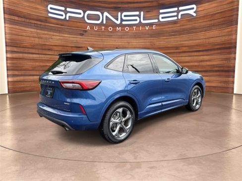 Certified 2023 Ford Escape ST-Line w/ Tech Pack #1 AWD/4WD image 8