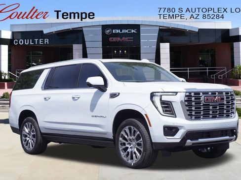 New 2026 GMC Yukon XL Denali w/ Denali Reserve Package AWD/4WD image 1