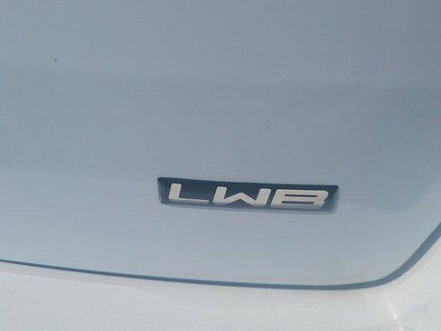 Used 2017 Ford Transit Connect XLT image 8